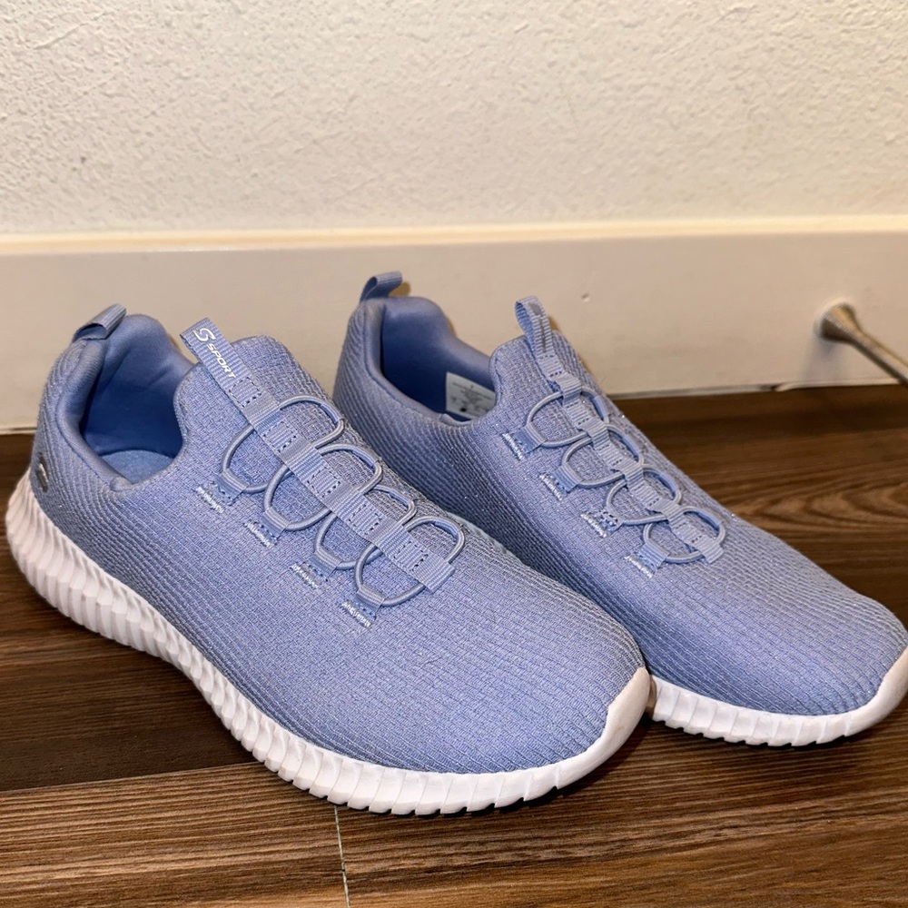 Skechers purple sneakers